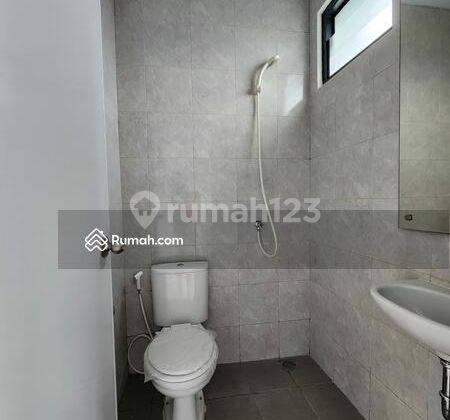 Disewakan Ruko Loka 65 Sangat Ramai,dipinggir Jalan Dibsd City 7