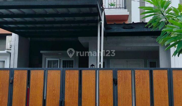 Rumah Cantik Cluster Naura Residence Depok 1