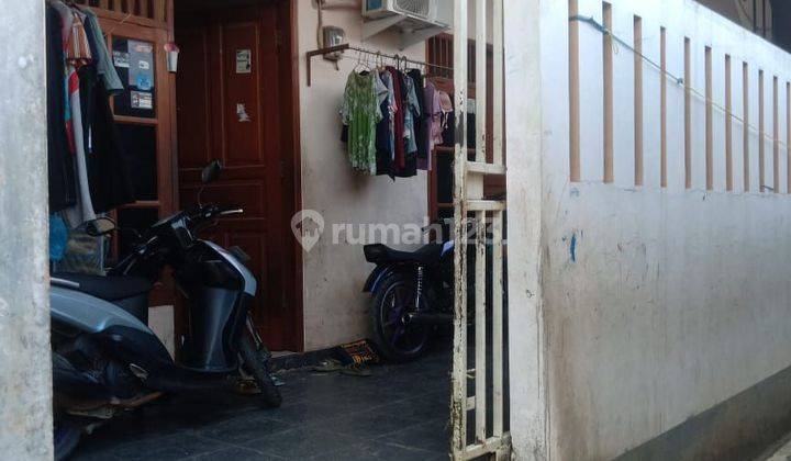 Dijual murah !!!
Rumah kos 2 Lantai 
di komplek Kft, Cengkareng, Jakarta Barat 

 1