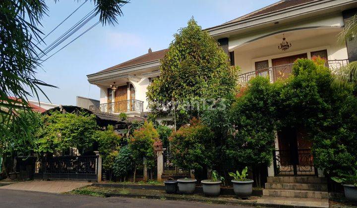 Dijual Cepat Rumah full semi furnish didalam perumahan Asri Dan Nyaman, Rumah posisi di HOOK
•(Bumi Bintaro Permai bukan Sektor masih area Jakarta Selatan) HANYA 1km dari pintu tol 
 1