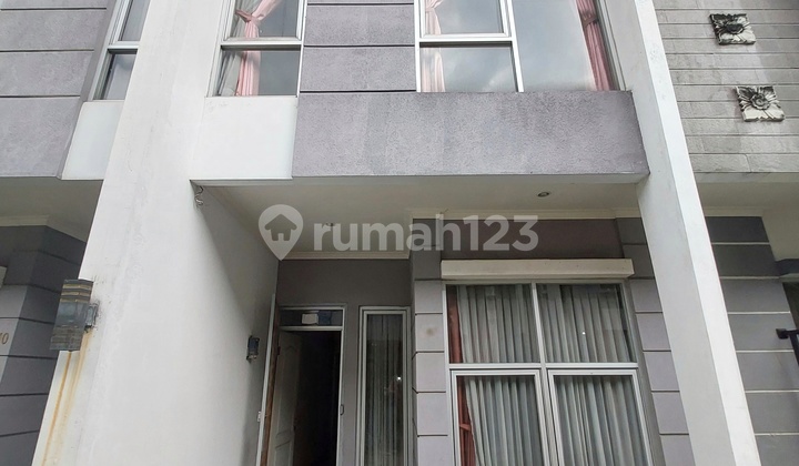 Townhouse D'bali Pasteur Bandung 2 Lantai Furnished Siap Huni