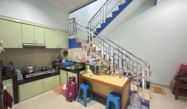 Rumah 3,5 Lantai Modern Teluk Gong | Plafon Super Tinggi 2
