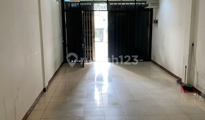 Ruko Teluk Gong 3.5 Lantai Strategis Buat Usaha Dan Tinggal Ruko Teluk Gong 3.5 Lantai Strategis Buat Usaha Dan Tinggal