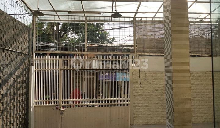 3-Story House in Teluk Gong, Neat, Former Office, Strategic Location 2