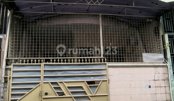 Rumah 3 Lantai Teluk Gong SHM, 4+1 KT, Hadap Utara, Listrik 5500