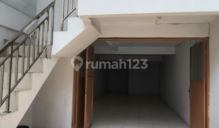 Rumah Baru Teluk Gong 4 Lantai Strategis Siap Huni