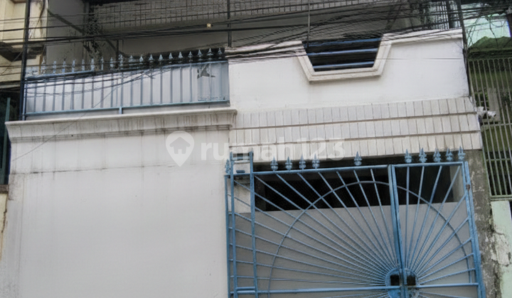 Rumah 3 Lantai Teluk Gong - Shm,6X15 Carport 3 Mobil Siap Huni Rumah 3 Lantai Teluk Gong - Shm,6X15 Carport 3 Mobil Siap Huni