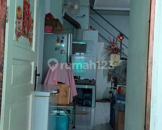 Rumah Jelambar Jakarta Barat 4 Lantai Kamar Banyak 2