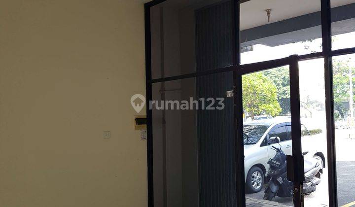 Dijual Ruko 3lt di Jakarta Timur Pulogadung Kondisi Sangat Baik  2