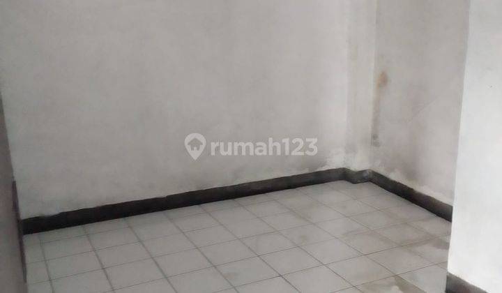 Disewakan Ruko 2.5 Lt di Pusat Kota Sukabumi Jl R A Kosasih 7