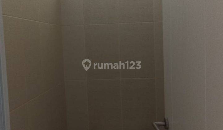 Dijual Rumah ( Hoek ) Siap Huni Di Cluster Virginia Gading Serpong 3