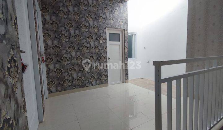 Di  Rumah Taman Cipinang Rawamangun Jakarta Timur 9