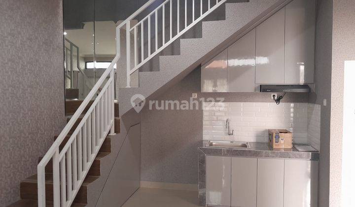 Rumah Mewah jalan Elang Bandung Kota 15