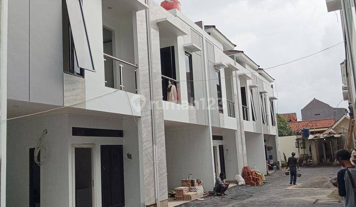 Di  Rumah Mewah Murah 2 Lantai Cempaka Putih Jakarta Pusat 6