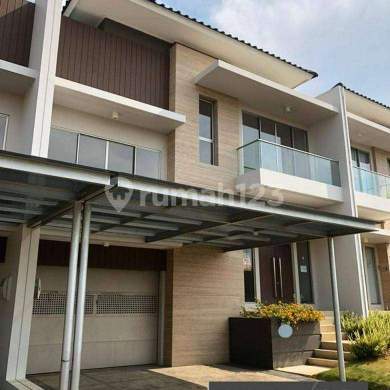Disewakan rumah golf island 10x20 2.5 lantai kosongan termurah ! 2