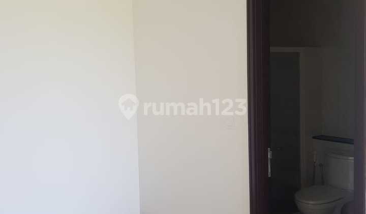 Dijual rumah golf island ukuran 10x25 harga 9M aja brand new !! 2