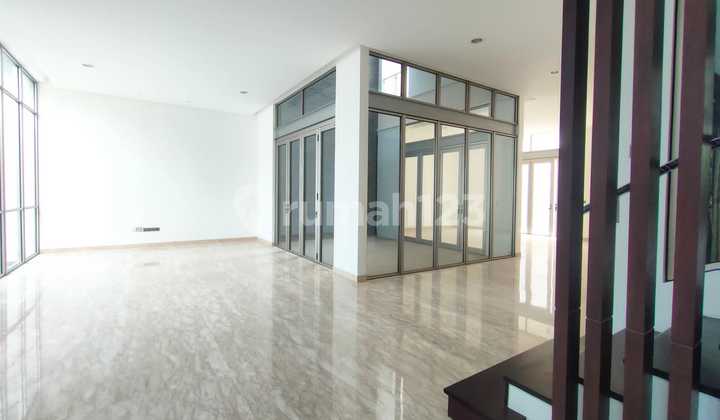 Dijual rumah golf island 12x25 3 lantai ada lift brand new murah ! 2