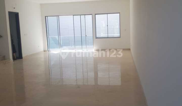 Dijual rumah golf island 10x25 2.5 lantai sudah sertifikat ! 2