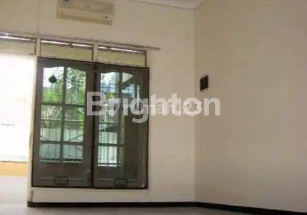 RUMAH 1.5 LANTAI DEKAT KAMPUS DI SURABAYA TIMUR 2