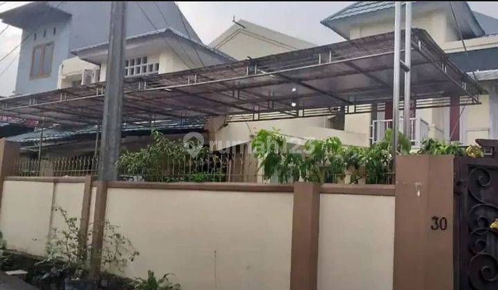 Rumah siap huni lokasi aman dan nyaman di Kalisari Cijantung 1