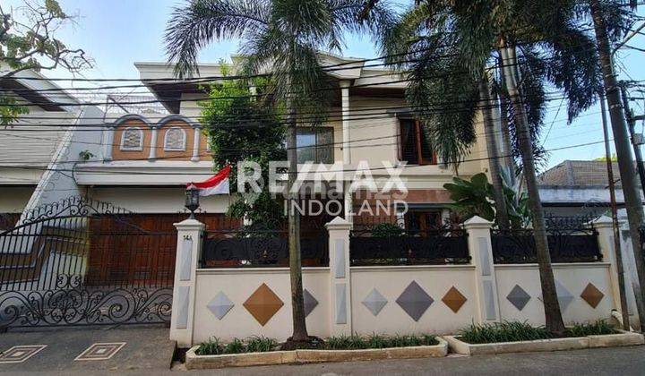 Di Jual Rumah 2 Lantai Semi Furnished Bagus Di Jakarta Selatan  1