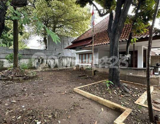 Rumah Klasik Menteng, Jakarta Pusat 2