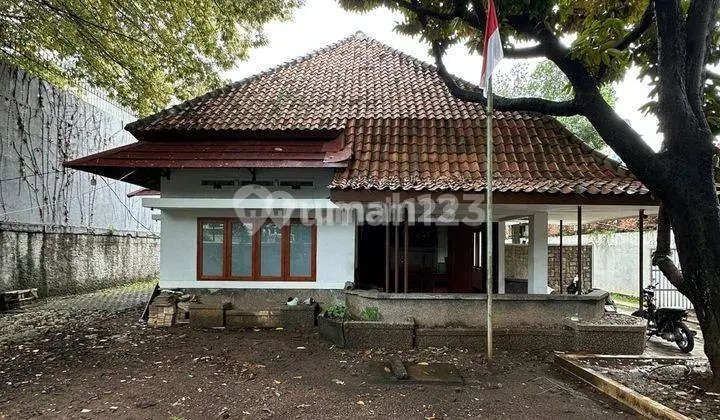 Classic Menteng House, Central Jakarta