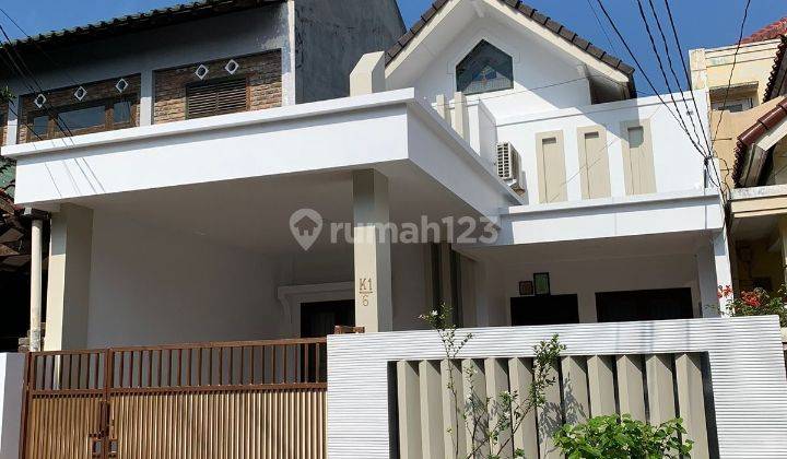 Rumah cantik 2 lantai, jual cepat. Lingkungan asri, fasilitas lengkap 2