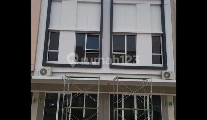 2-Story Linked Ruko in Vieena Gading Serpong