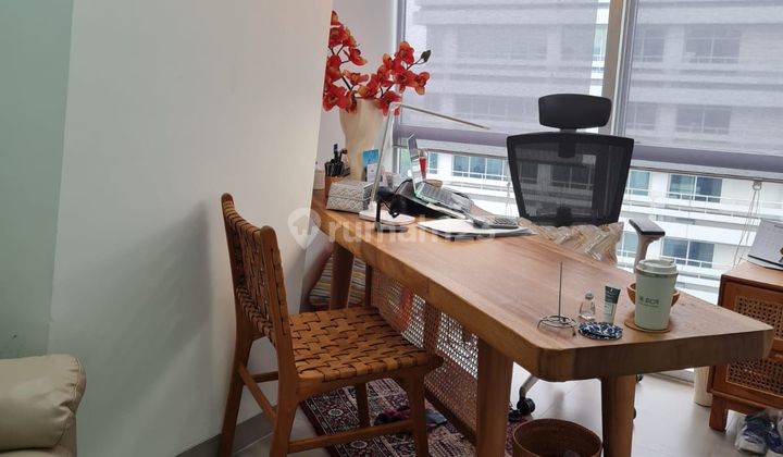 Jual Rugi Apartemen The Smith Office Full Furnished  2