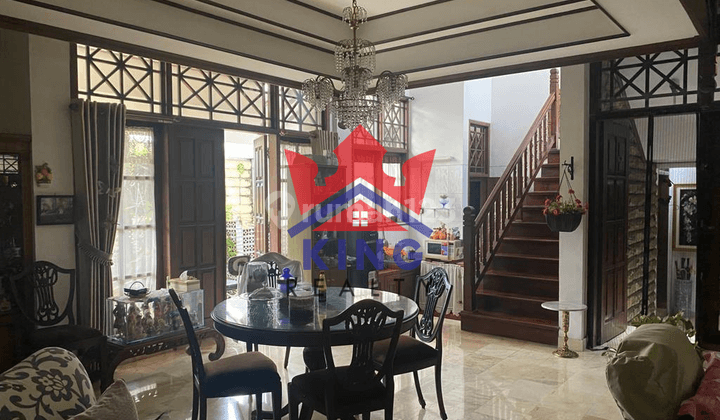 Rumah 2 Lantai Bagus Furnished SHM di Gunung Agung, Semarang 1