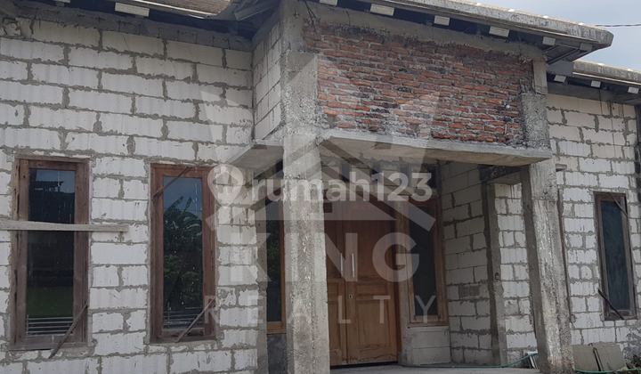 Rumah SHM di Saputan, Semarang Ll 1