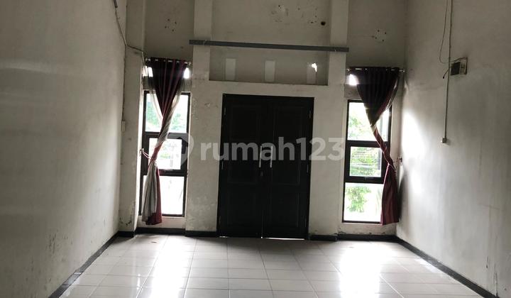 Ruko 2 Lantai Disewakan di Semarang Barat ( Pt) 1