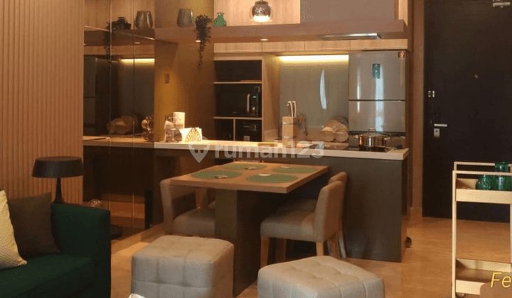 Disewakan Apartemen Sudirman Suite 3 Br With Beautiful Furniture 1