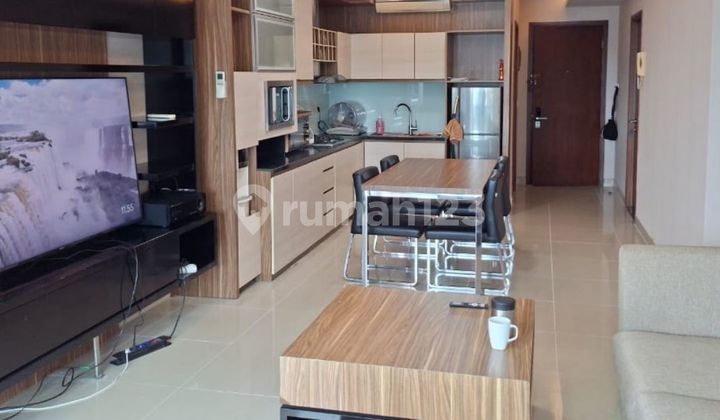 For Rent: Sahid Sudirman High Floor Apartment