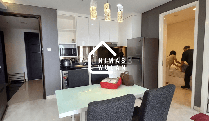 ruang makan disewakan the grove apartement full