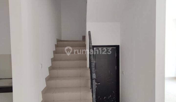 Rumah 2 Lantai Baru di Pantai Indah Kapuk 2, Jakarta Utara