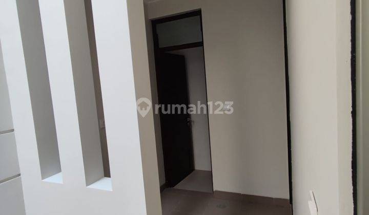Rumah 2 Lantai Baru di Pantai Indah Kapuk 2, Jakarta Utara