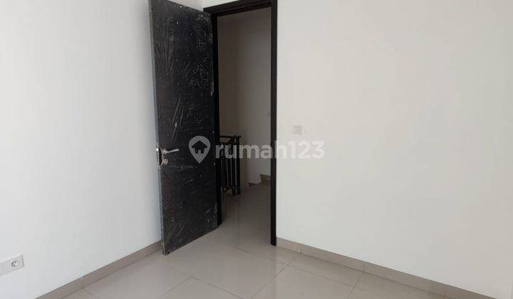 Rumah 2 Lantai Baru di Pantai Indah Kapuk 2, Jakarta Utara