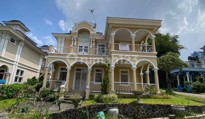 Villa Nyaman Sejuk Siap Huni Dekat Fasum Di Kota Bunga Puncak