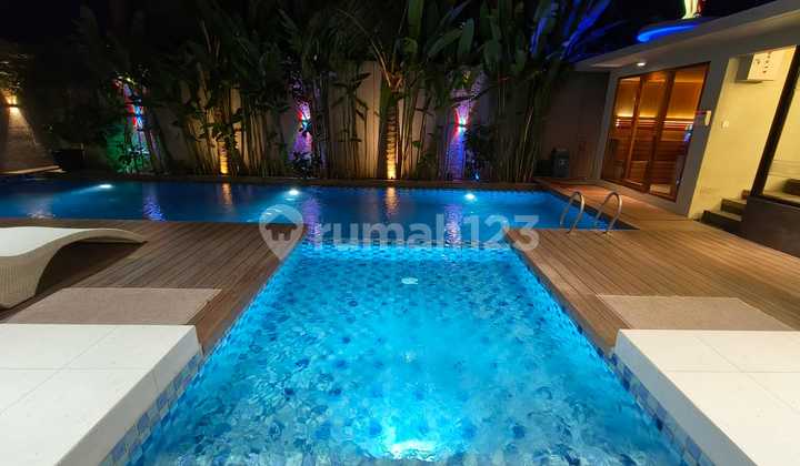 Villa Mewah Modern Dekat Pantai Jimbaran dan Sidewalk Mall Villa Mewah Modern Dekat Pantai Jimbaran dan Sidewalk Mall