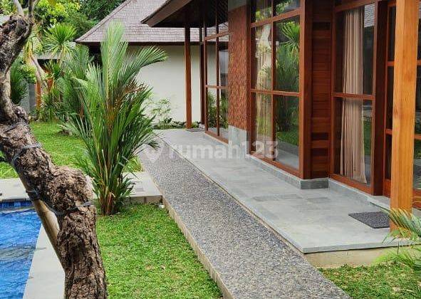 Villa Asri Style Ubud Dekat Pantai Bingin Dan Padang-Padang 2