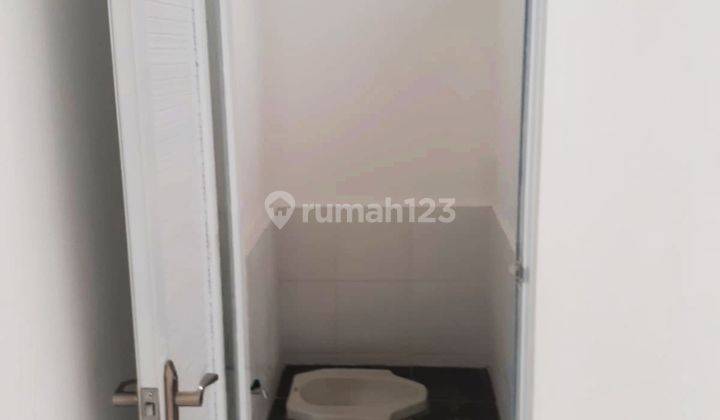 TOKO FULL RENOVASI TERLETAK DI PINGGIR JALAN UTAMA DEKAT SEKOLAH 7