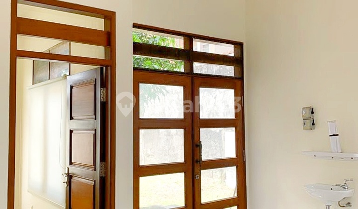 RUMAH 2 LANTAI MODERN & LUAS DEKAT PUSAT KOTA DAN SD CIPTA DHARMA 6