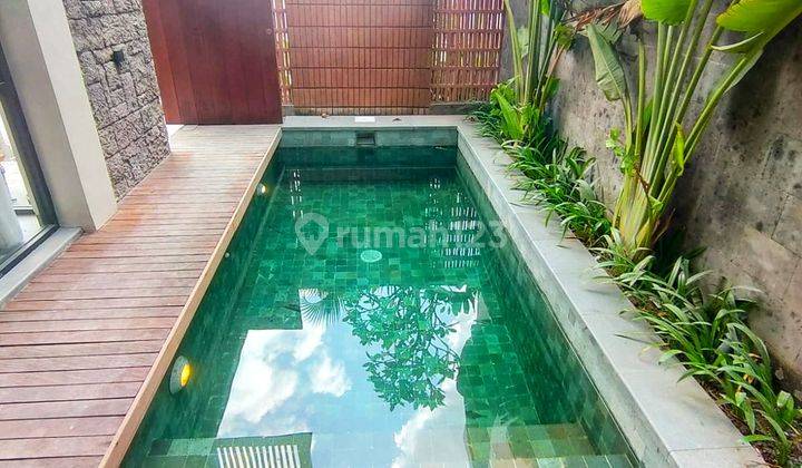 LUXURY VILLA FURNISHED KAWASAN PREMIUM DEKAT PANTAI BATU BOLONG  1