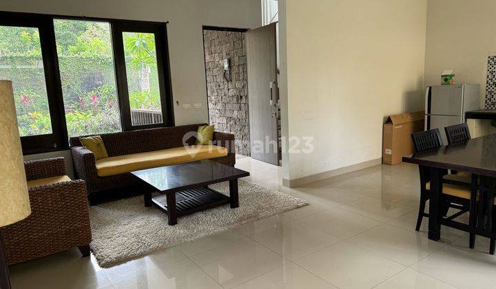 Rumah Tropical Modern Dekat Gwk Dan Pantai Jimbaran 1