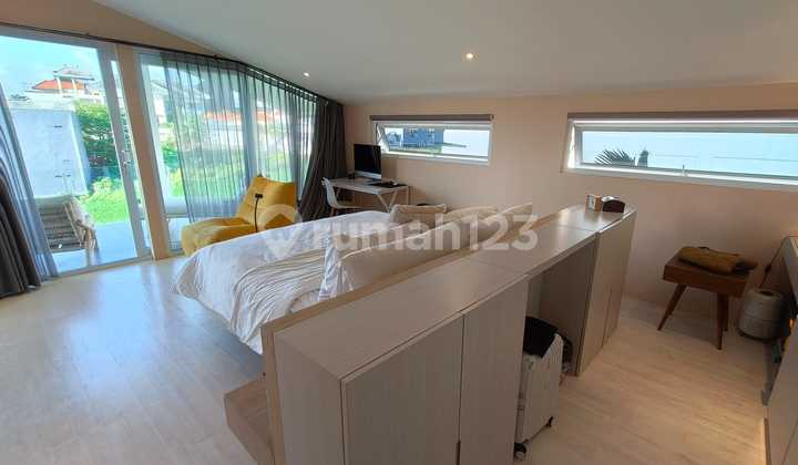 Luxury House in Canggu with Rice Field View 2