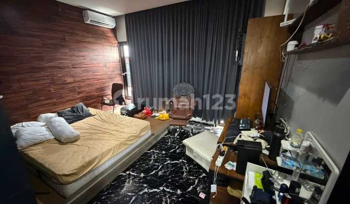 For Sale 3-Story Shop House in Tegal Harum - Strategic Location Denpasar 2
