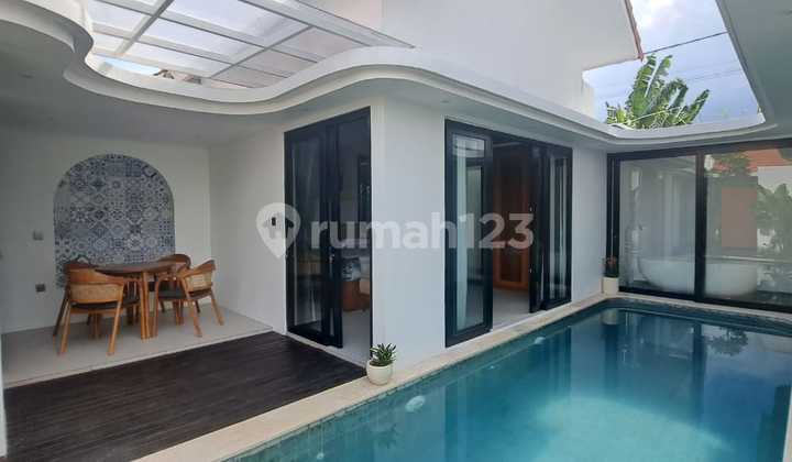 Villa Baru Gaya Modern Dekat Plaza Renon dan Pantai Sanur 2