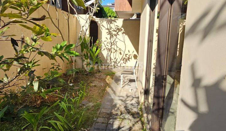 Rumah Tropical Modern Dekat Gwk Dan Pantai Jimbaran 2